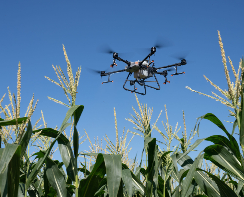 dron legter igenyles Magyarorszag dron kepzes online tanfolyam A2 vizsga dron biztosítas es felelosseg biztosítas Magyarorszag eseti legter igenyles dronnal dron legter bejelentes Legugyi Hatosag dron legter terkep Magyarorszag dron repulesi zonak Magyarorszag novenyvedelmi online kepzes permetezes