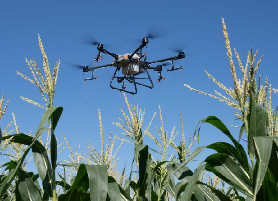 dron legter igenyles Magyarorszag dron kepzes online tanfolyam A2 vizsga dron biztosítas es felelosseg biztosítas Magyarorszag eseti legter igenyles dronnal dron legter bejelentes Legugyi Hatosag dron legter terkep Magyarorszag dron repulesi zonak Magyarorszag novenyvedelmi online kepzes permetezes