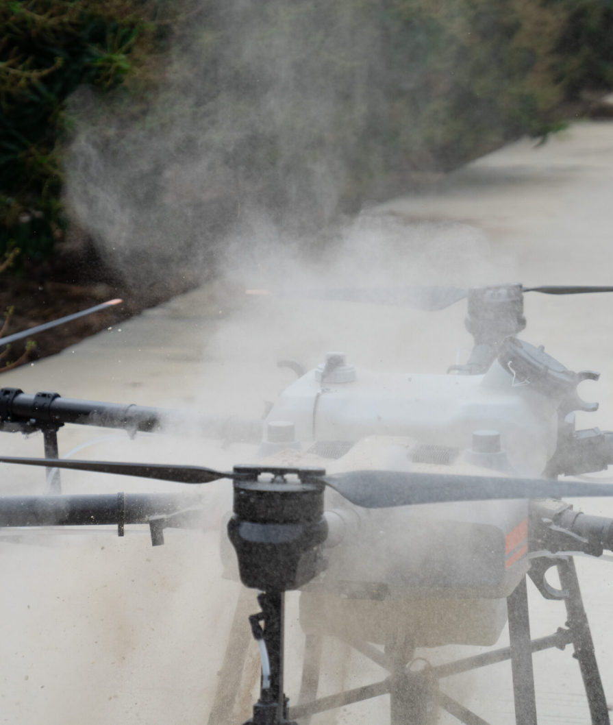 dron legter igenyles Magyarorszag dron kepzes online tanfolyam A2 vizsga dron biztosítas es felelosseg biztosítas Magyarorszag eseti legter igenyles dronnal dron legter bejelentes Legugyi Hatosag dron legter terkep Magyarorszag dron repulesi zonak Magyarorszag novenyvedelmi online kepzes permetezes