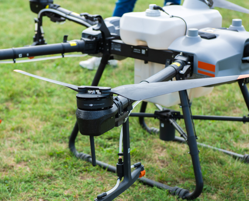 dron legter igenyles Magyarorszag dron kepzes online tanfolyam A2 vizsga dron biztosítas es felelosseg biztosítas Magyarorszag eseti legter igenyles dronnal dron legter bejelentes Legugyi Hatosag dron legter terkep Magyarorszag dron repulesi zonak Magyarorszag novenyvedelmi online kepzes permetezes