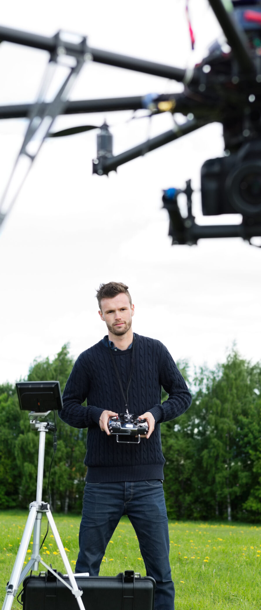 dron kepzes online tanfolyam A2 vizsga novenyvedelmi dronpilota kepzes legter klub onilne kepzes dron dron biztosítas es felelosseg biztosítas Magyarorszag eseti legter igenyles dronnal dron legter bejelentes Legugyi Hatosag dron legter terkep Magyarorszag dron repulesi zonak Magyarorszag pilota nelkuli legijarmu muveleti engedely